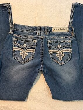 Rock Revival Women’s Skinny Jeans in Medium Blue Wash